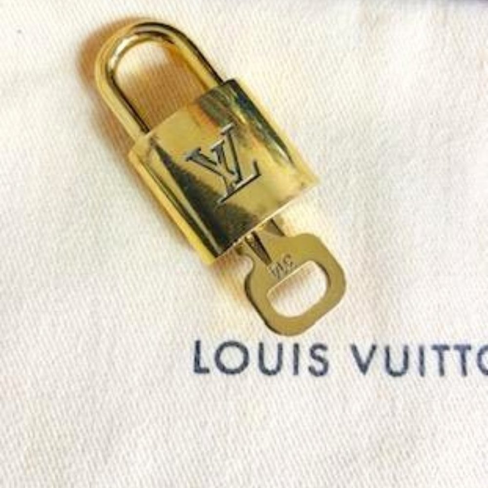 Authentic Louis Vuitton Lock and Key #314